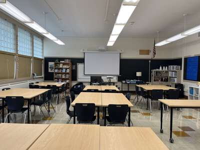 Gray Middle School Room 115 - Classroom in Portland