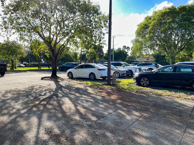 Hawkes Bluff Elementary School Parking Lot - Main in FT Lauderdale 3