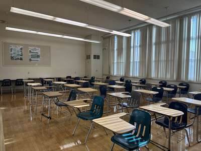 Washington Middle School Classroom Standard in Salinas