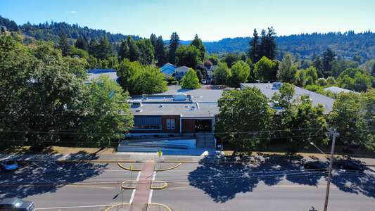 Willamette Primary School Parking Lot - Front in West Linn