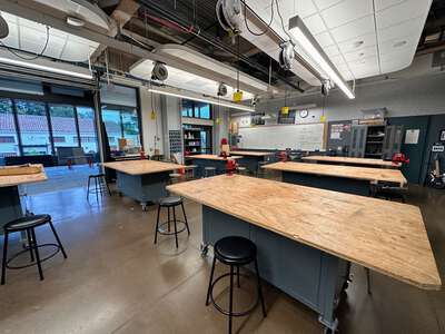 Room ST-128 - Engineering Lab