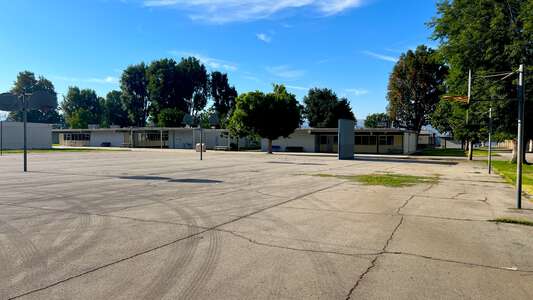 Outdoor Basketball Courts