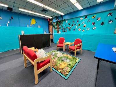 Palm Lakes Elementary School Library in Hialeah