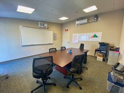 Sandpiper Elementary School Conference Room in Redwood City