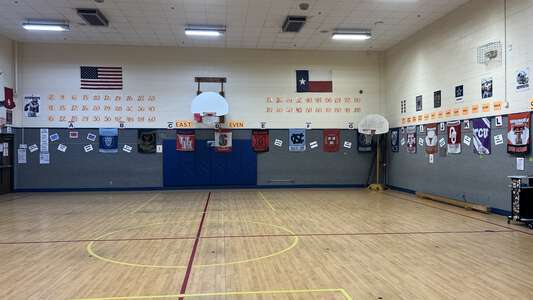 Sam Rosen Elementary School Gym in Fort Worth