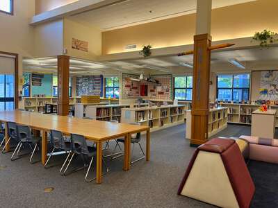 Christensen Middle School Library in Livermore 4