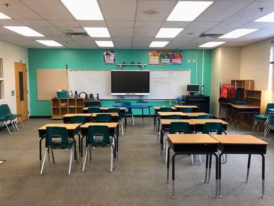 Three Points Elementary School Classroom Standard in Orlando