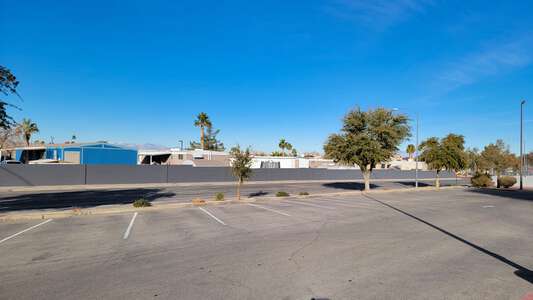 Dooley - John A. Elementary School Parking Lot - West in Henderson