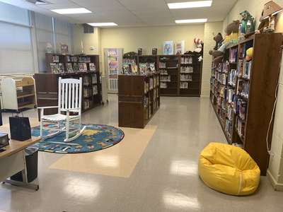 Barrett Elementary School Library in Birmingham