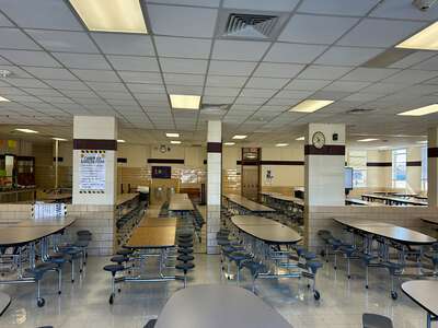 Forest Oak Middle School Cafeteria in Fort Worth