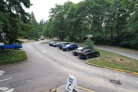 Norman Rockwell Elementary School Parking Lot in Redmond