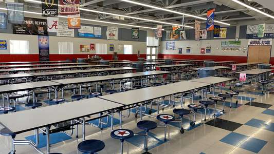 Eisenhower Middle School (1324) Cafeteria in Gibsonton