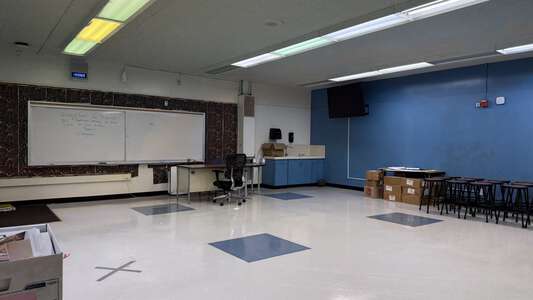 Vista High School Classroom Standard in Lynwood