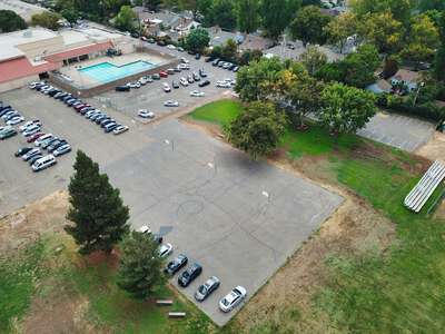 Outdoor Basketball Courts