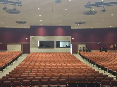 MacArthur High School Auditorium (M122) in Houston 2