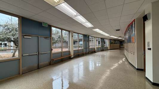 Jackson Middle School in Portland Oregon Slideshow Image 6