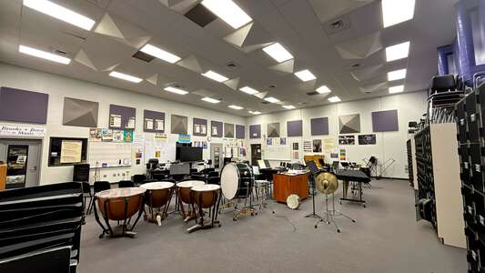 Brooks Center for STEM and Arts Magnet Middle School Shelter in Wichita 4