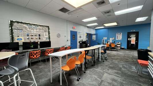 Louis & Elizabeth Sands Branch Teen Center in Glendale 3