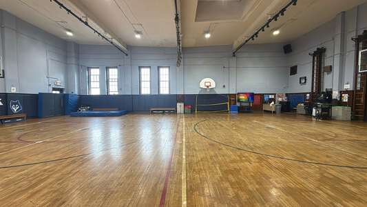 McCormick - Cyrus H. McCormick Elementary School Gym in Chicago 3