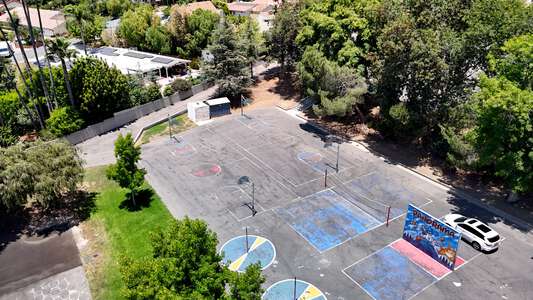 Panorama Elementary School Outdoor Basketball Courts in Santa Ana