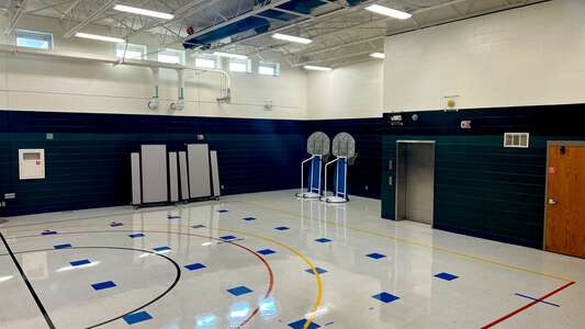 Rose Acres Elementary School Cafeteria in Maryland Heights