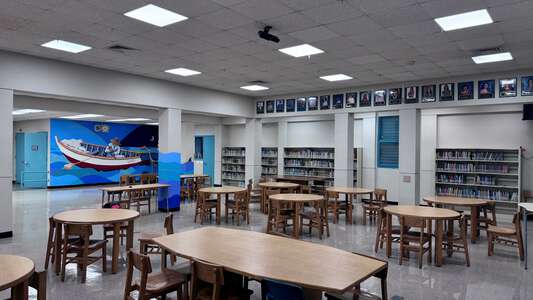 Hialeah Gardens Elementary School Library in Miami Lakes