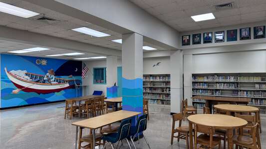 Hialeah Gardens Elementary School Library in Miami Lakes