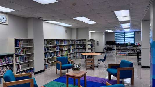 Hialeah Gardens Elementary School Library in Miami Lakes