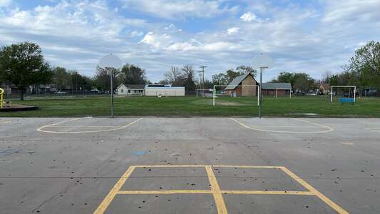 Stanley Elementary School Outdoor Basketball Courts in Wichita