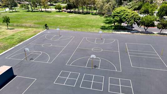 Chapman Hills Elementary School Outdoor Basketball Courts in Orange