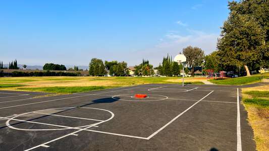 Atherwood Elementary School Outdoor Basketball Courts 2 in Simi Valley
