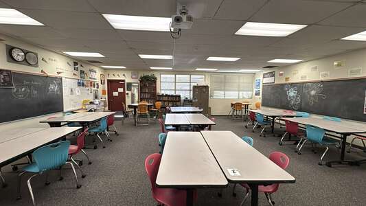 Rancho Buena Vista High School Classroom Standard in Vista 4