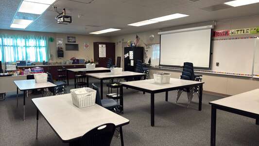 Sitting Bull Academy Classroom Standard (Upper Campus) in Apple Valley 2