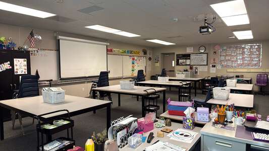 Sitting Bull Academy Classroom Standard (Upper Campus) in Apple Valley 3