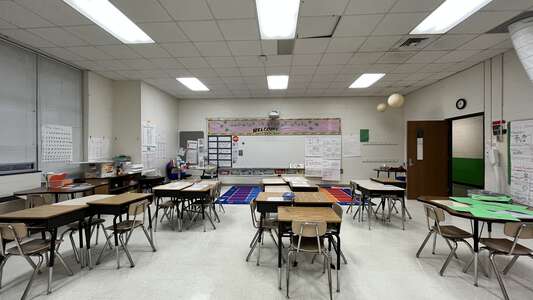 Y.E. Smith Elementary Museum School Classroom Standard in Durham 3