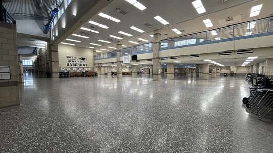 Southmoore High School Cafeteria in Moore 5