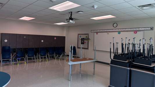 A. P. Beutel Elementary School Classroom Standard in Lake Jackson