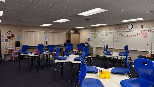 Alberhill Elementary School Classroom Standard in Lake Elsinore