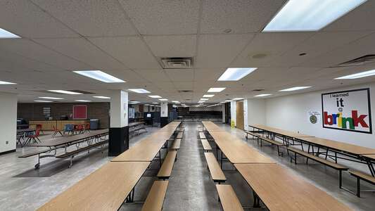 Brink Junior High School Cafeteria in Moore 2