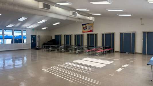 Alta Vista Elementary School Cafeteria in Los Gatos