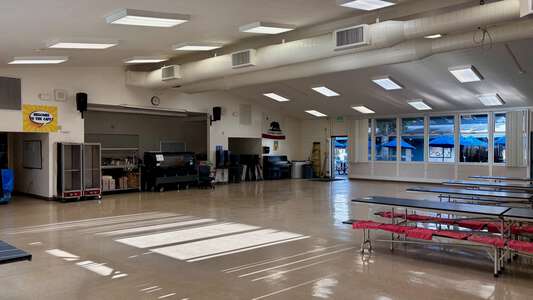 Alta Vista Elementary School Cafeteria in Los Gatos