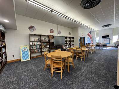 Independence Middle School Library in Virginia Beach