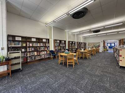 Independence Middle School Library in Virginia Beach