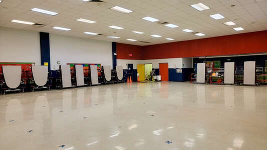 Franklin Elementary Cafeteria in Houston