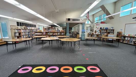 Adams Elementary School Library in Eugene