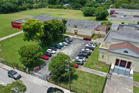 Horace Mann Middle School Parking Lot - Staff in Miami