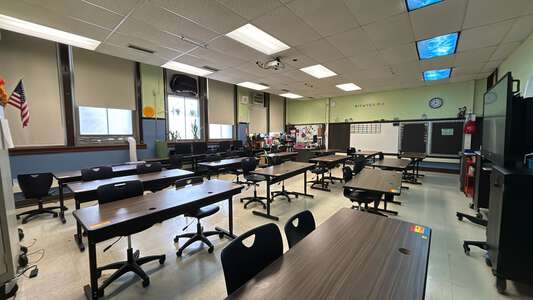 Corkery - Daniel J Corkery Elementary School Classroom Standard in Chicago 2