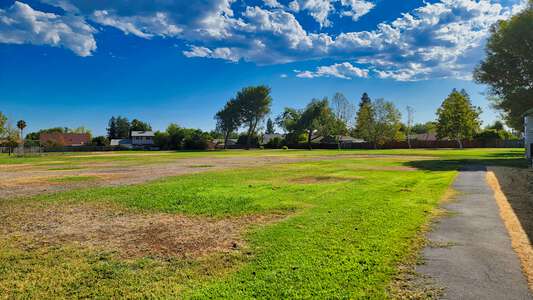 Golden Empire Elementary School Field - Baseball Central in Sacramento