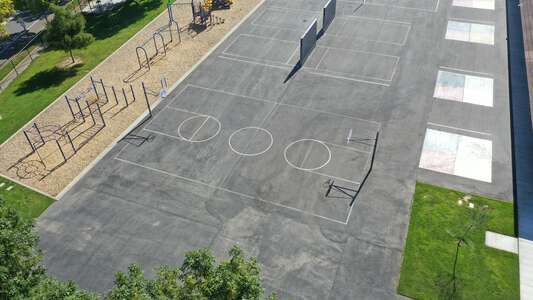 University Park Elementary School Outdoor Area in Irvine 2
