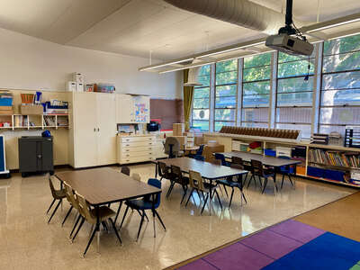 Leataata Floyd Elementary School Classroom Standard in Sacramento